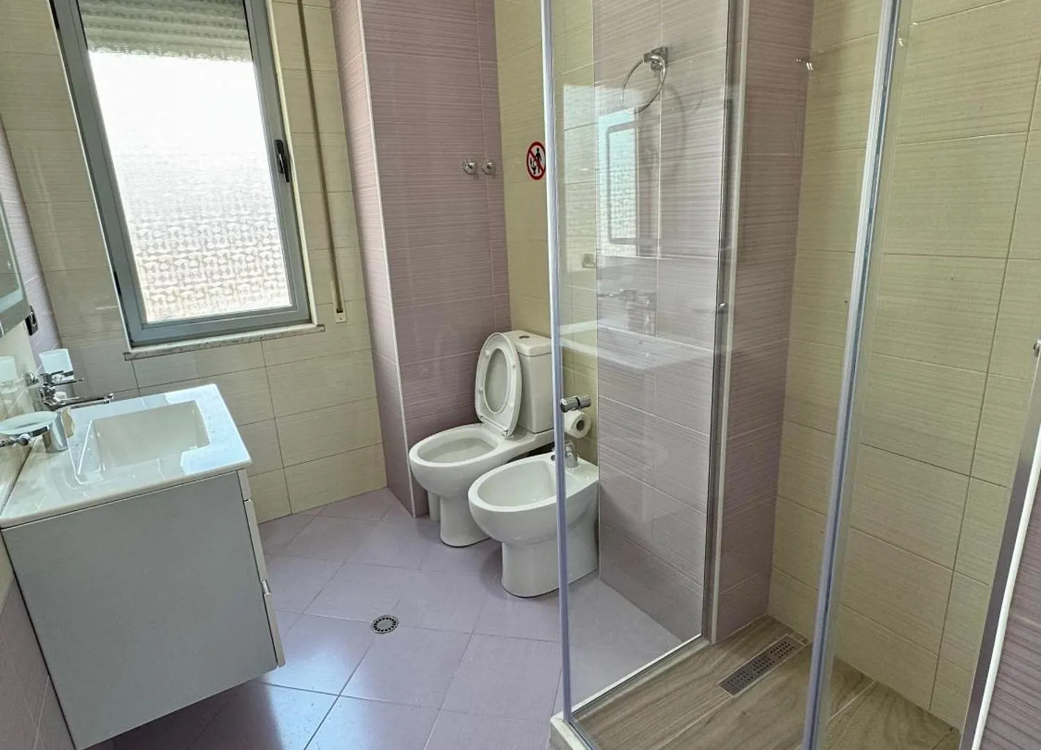 New Bazaar Cozy Apartment 4 Tirana 0*,  Albania