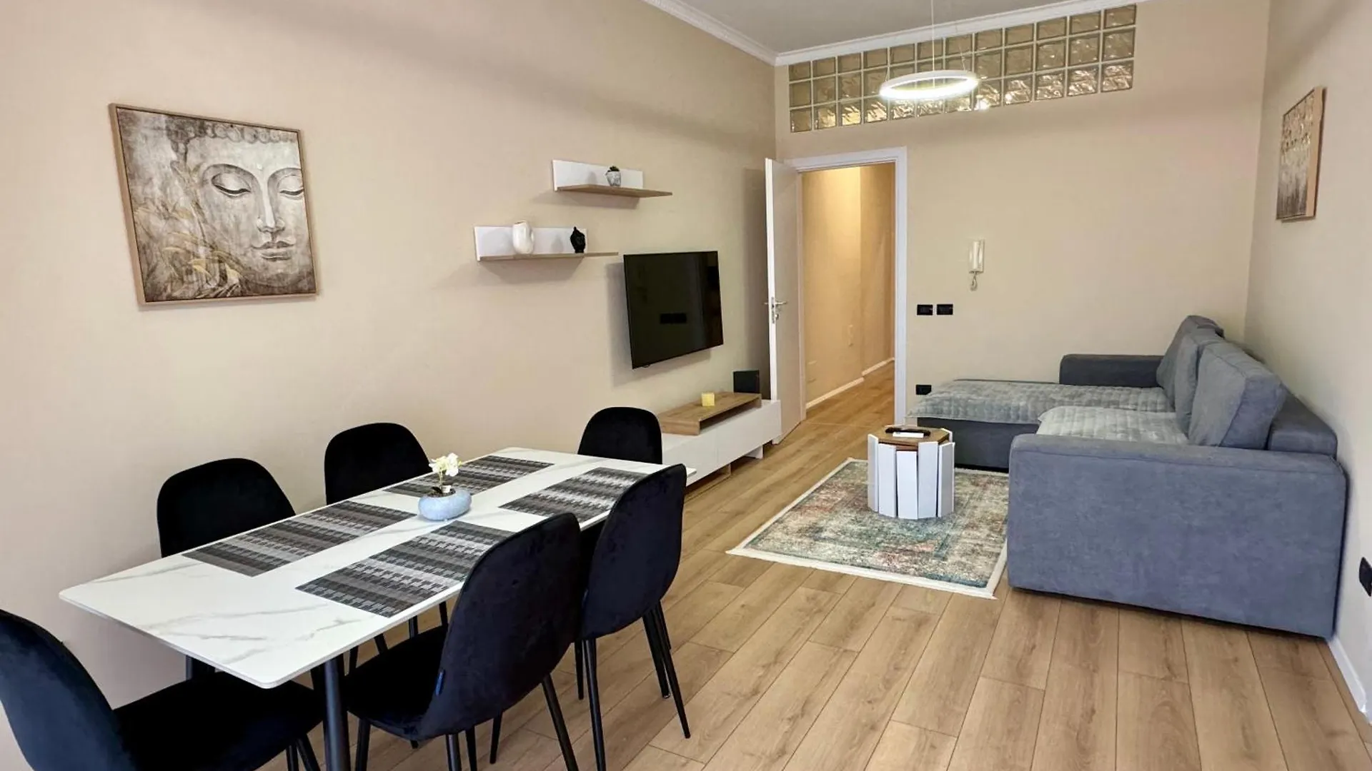 New Bazaar Cozy Apartment 4 Tirana
