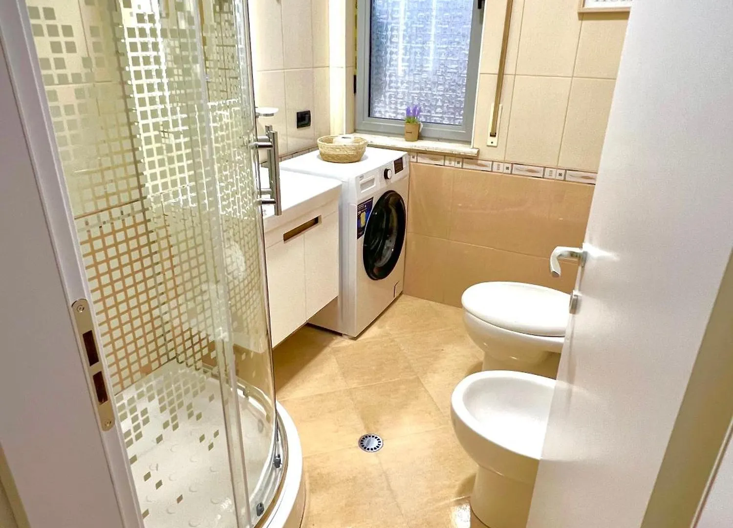 New Bazaar Cozy Apartment 4 Tirana 0*,